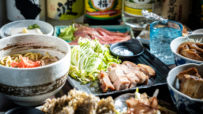 幻の島豚アグーを富士山溶岩焼きで！！